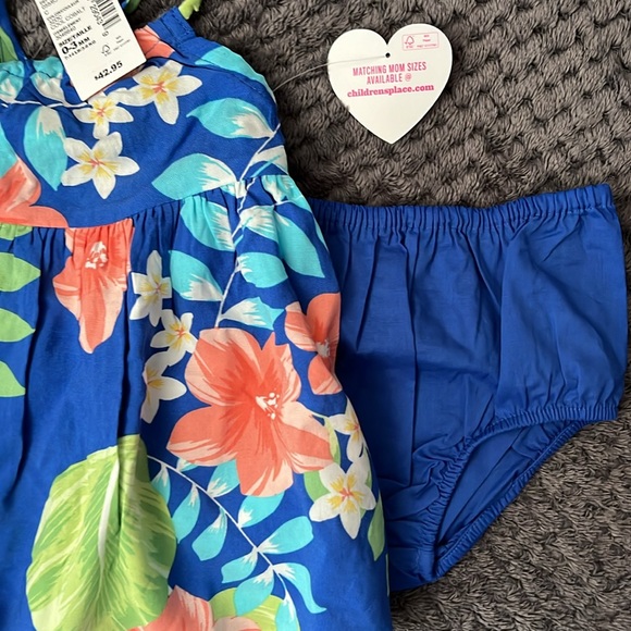 BNWT Dress 0-3 months - Picture 3 of 5